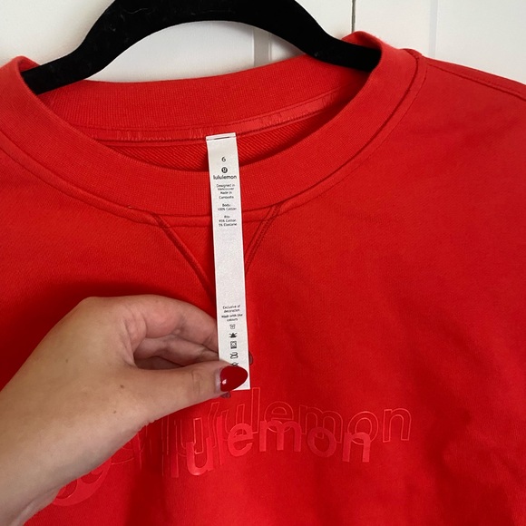 Lululemon All Yours Cropped Crew *Lunar New Year - Picture 7 of 8